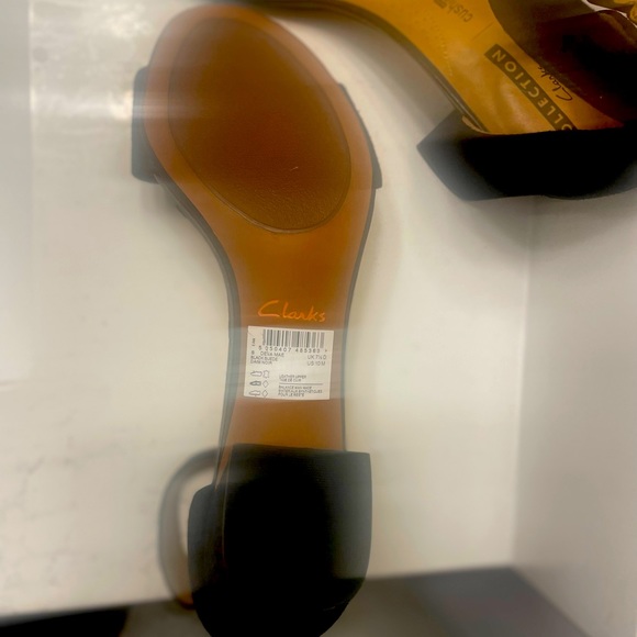 Suede Clark’s Ankle Strap Pumps - Picture 4 of 4